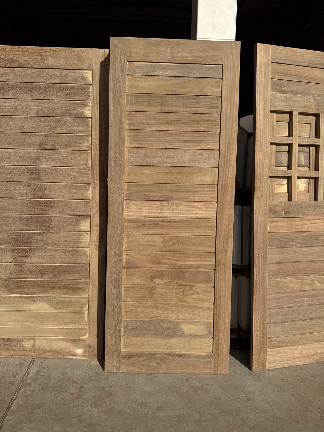 Porta modelo 054