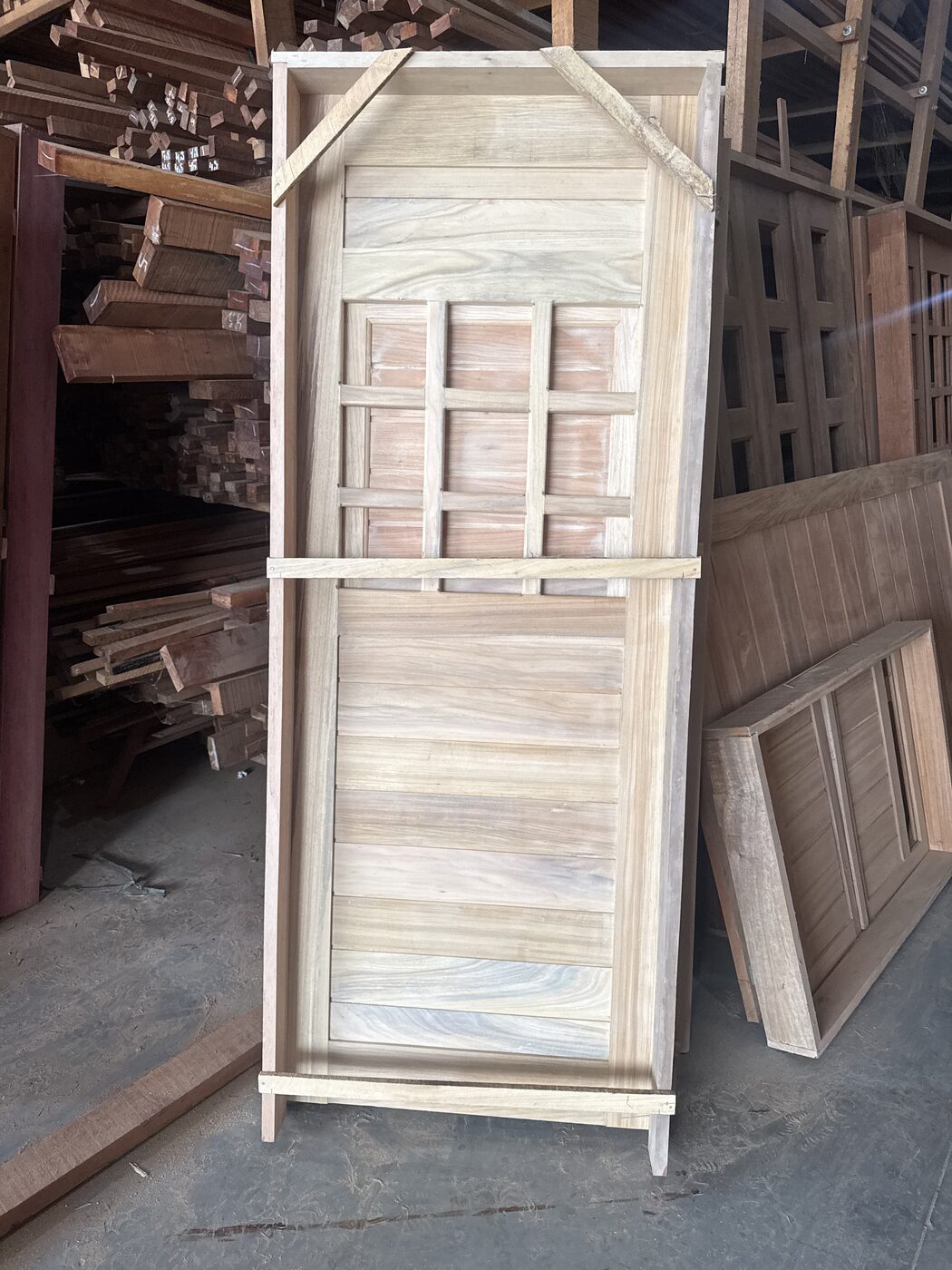 Porta modelo 048