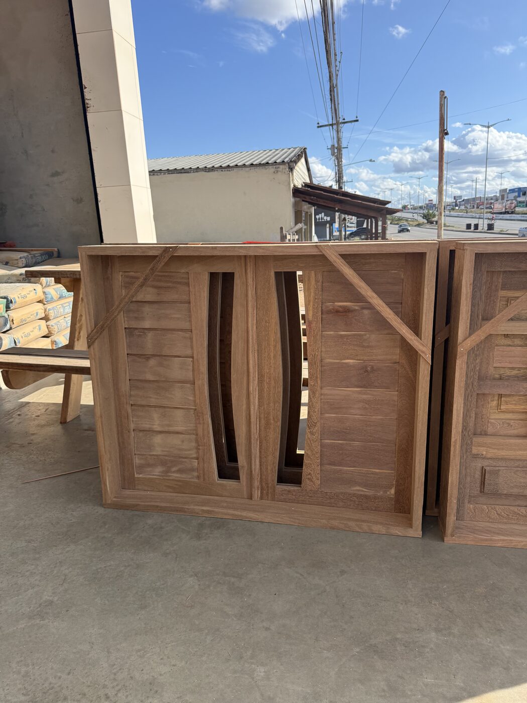 Porta modelo 051